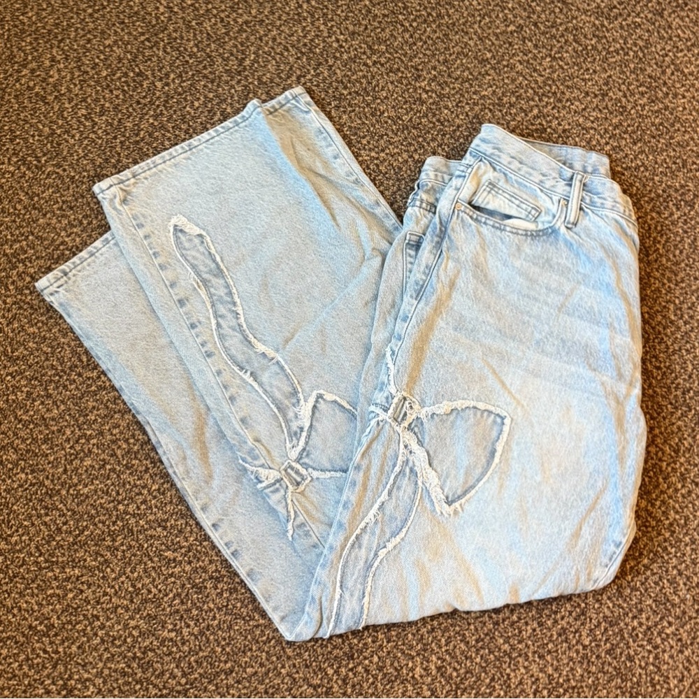 Baggy Bow Jeans